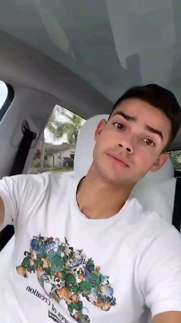 This kid is just funny!