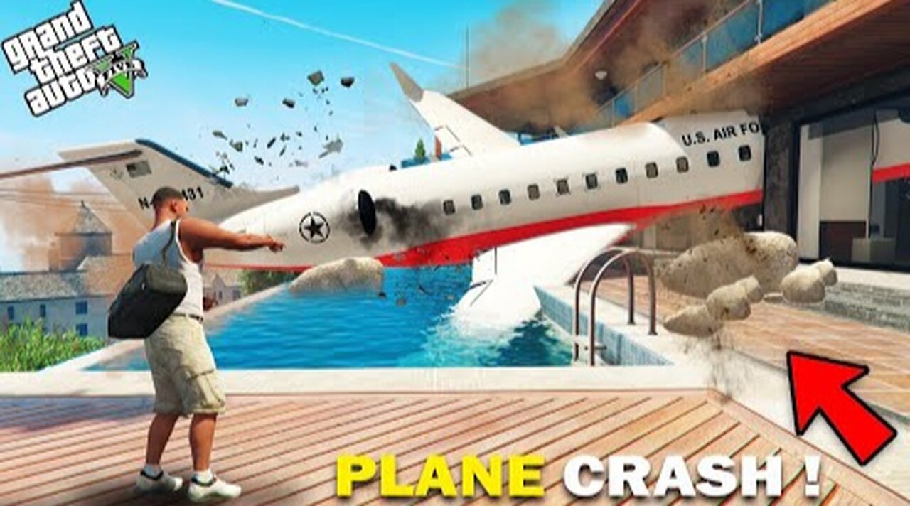 GTA 5 - Franklin Found A Crashed Plane Nearby Franklin's Backyard in GTA 5