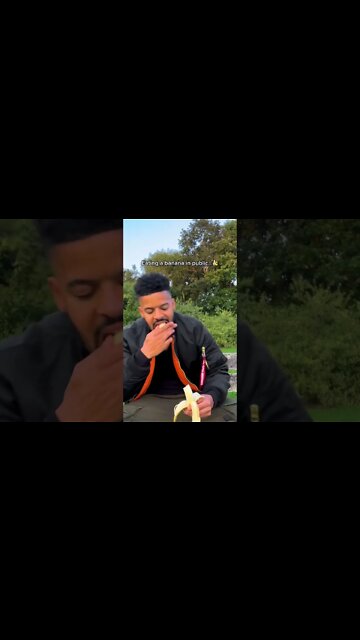 EATING A BANANA IN PUBLIC 🍌😂 #Shorts