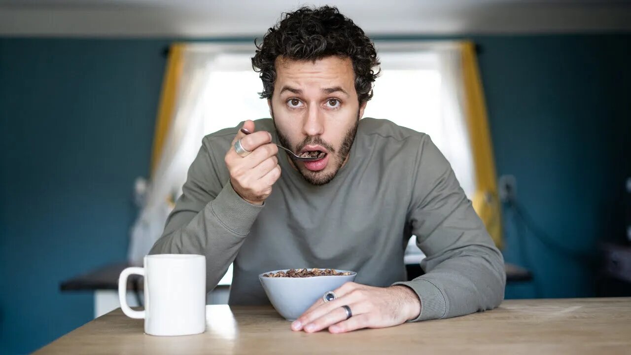 8 Common Morning Habits To Avoid