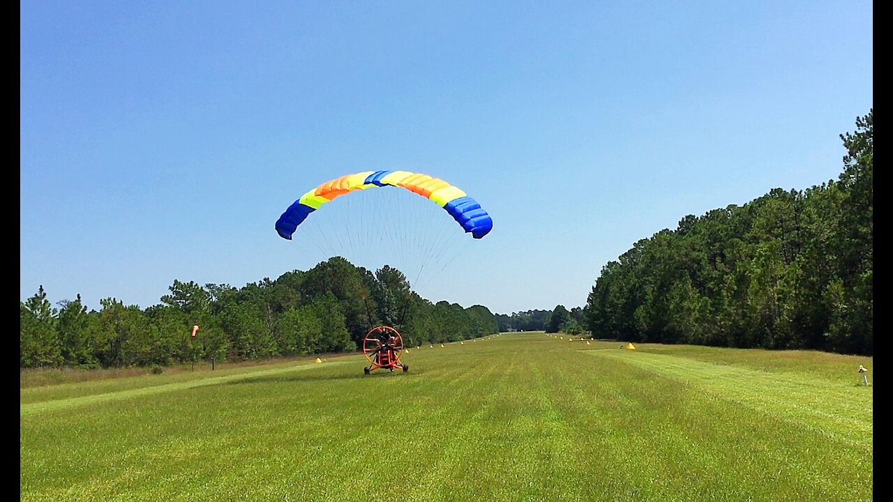 Powered Parachute take off (Pegasus)