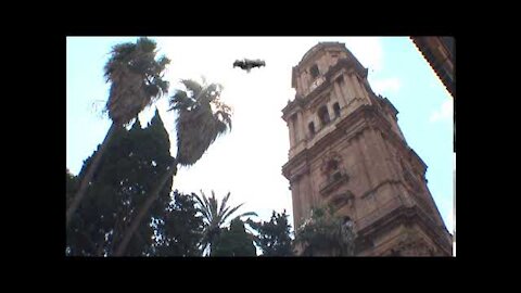 Ufo caught on video at Malaga cathedral