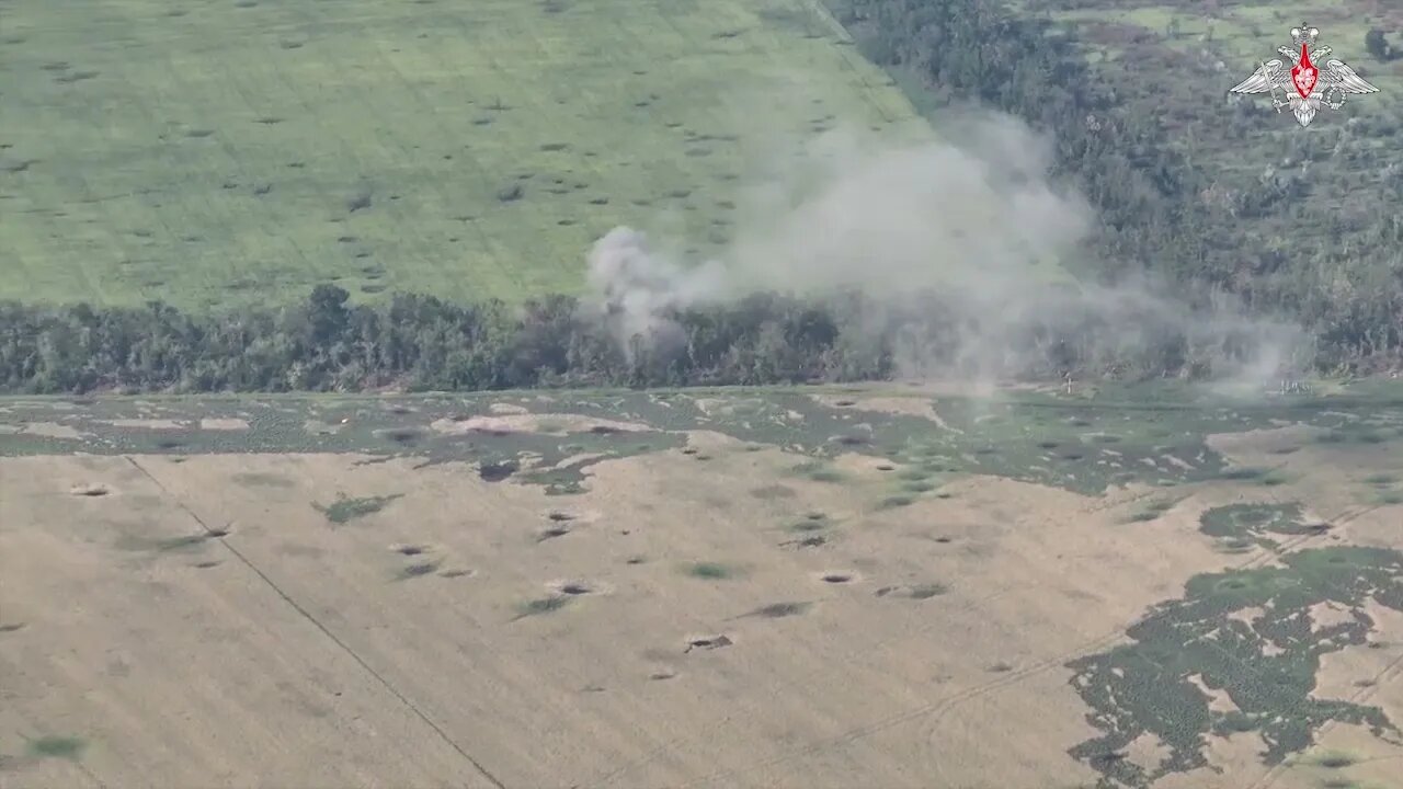 Paratroopers with the help of quadrocopters found the positions of the AFU hidden in the forest