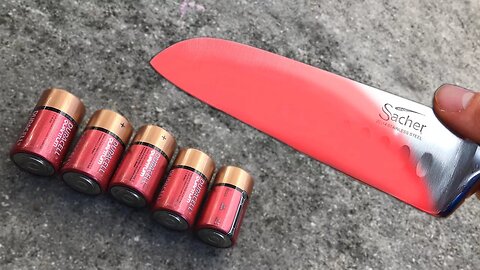EXPERIMENT Glowing 1000 Degree KNIFE VS BATTERY