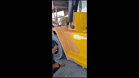 Forklift painting