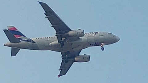 Airbus A319 PR-MBV coming from São Paulo to Fortaleza