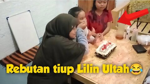 Rebutan tiup Lilin Ultah