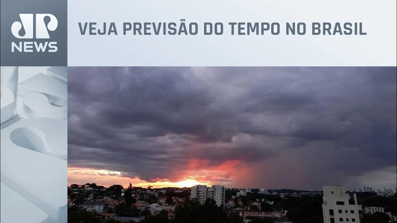 Calor e muitas pancadas de chuva pelo Brasil nesta sexta (27)
