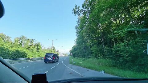 Highlight 1:50 – 6:44 von LIVE Driving Discovering Austria: An Unforgettable European Adventure