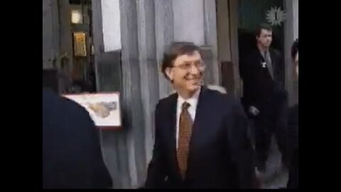 Bill gates gets smashed pie