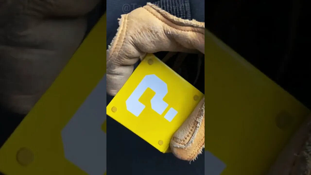 What's in the LUCKY box? (Unboxing)