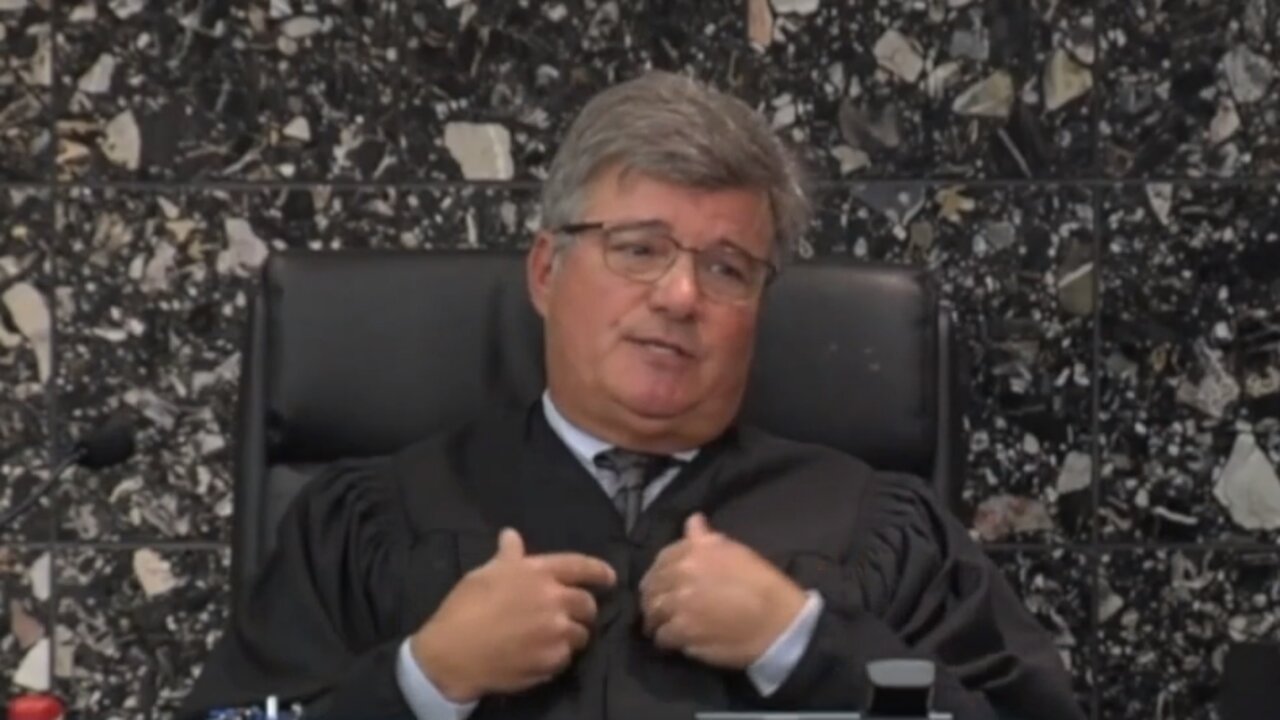 Lawmakers call for disciplinary action against Palm Beach County judge in jury duty controversy