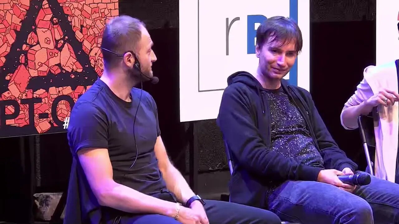 Mirek Ne cas, Veronika Jelinkova, Radek Pilich Panel BIOHACK YOURSELF