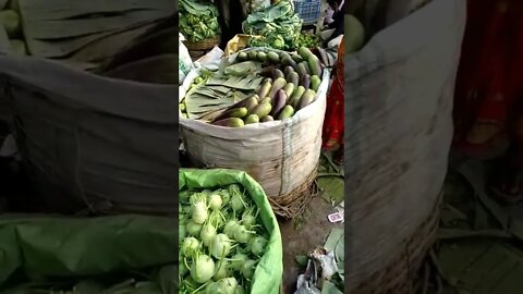 Kolkata Village Market. Sabji Bazer.