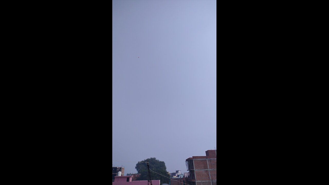 Alien 👽 in the sky Fully Video on My YouTube channel https://youtube.com/@vlogAshwini