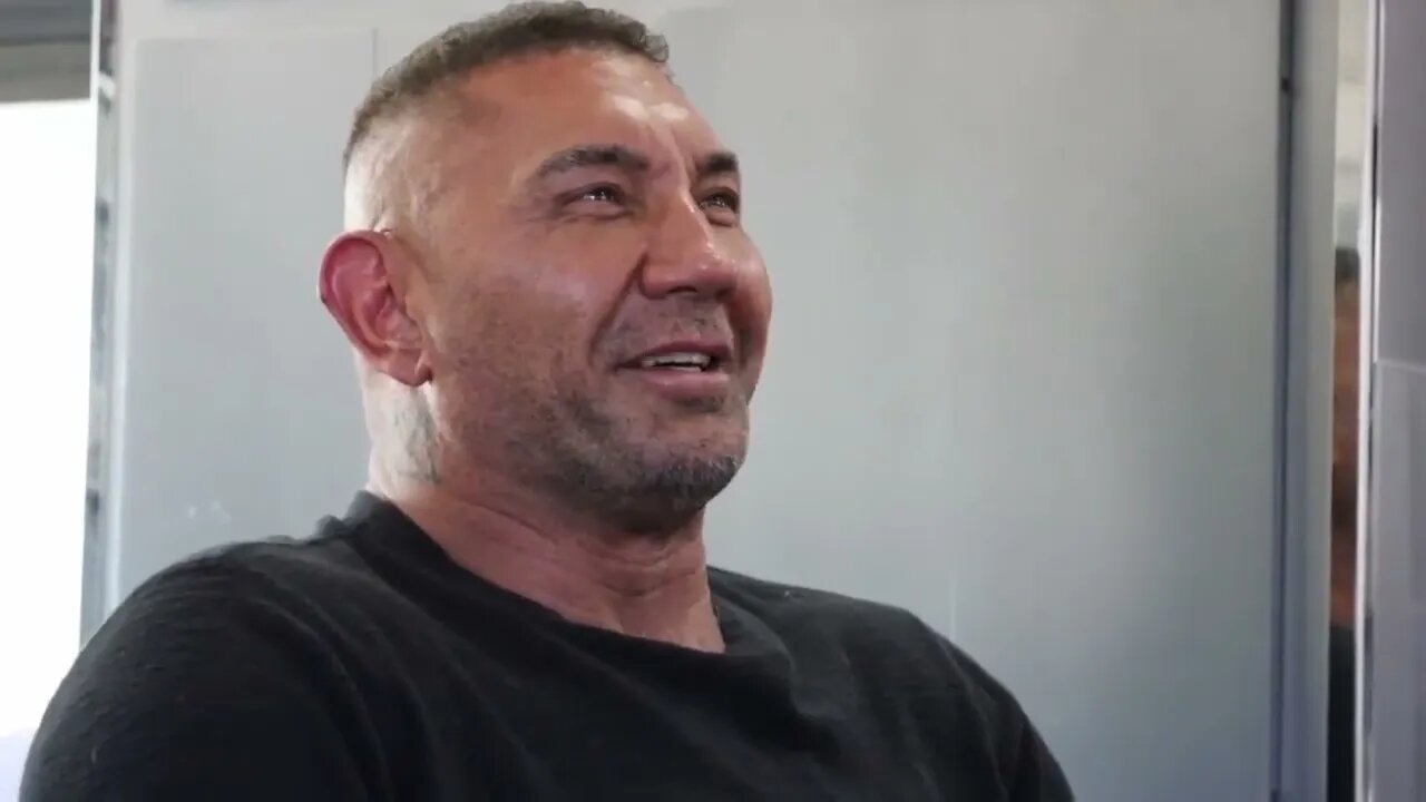 Mortal Kombat 1: Dave Batista Plays Mk1 For The 1st Time, Gives Thoughts On The Franchise+