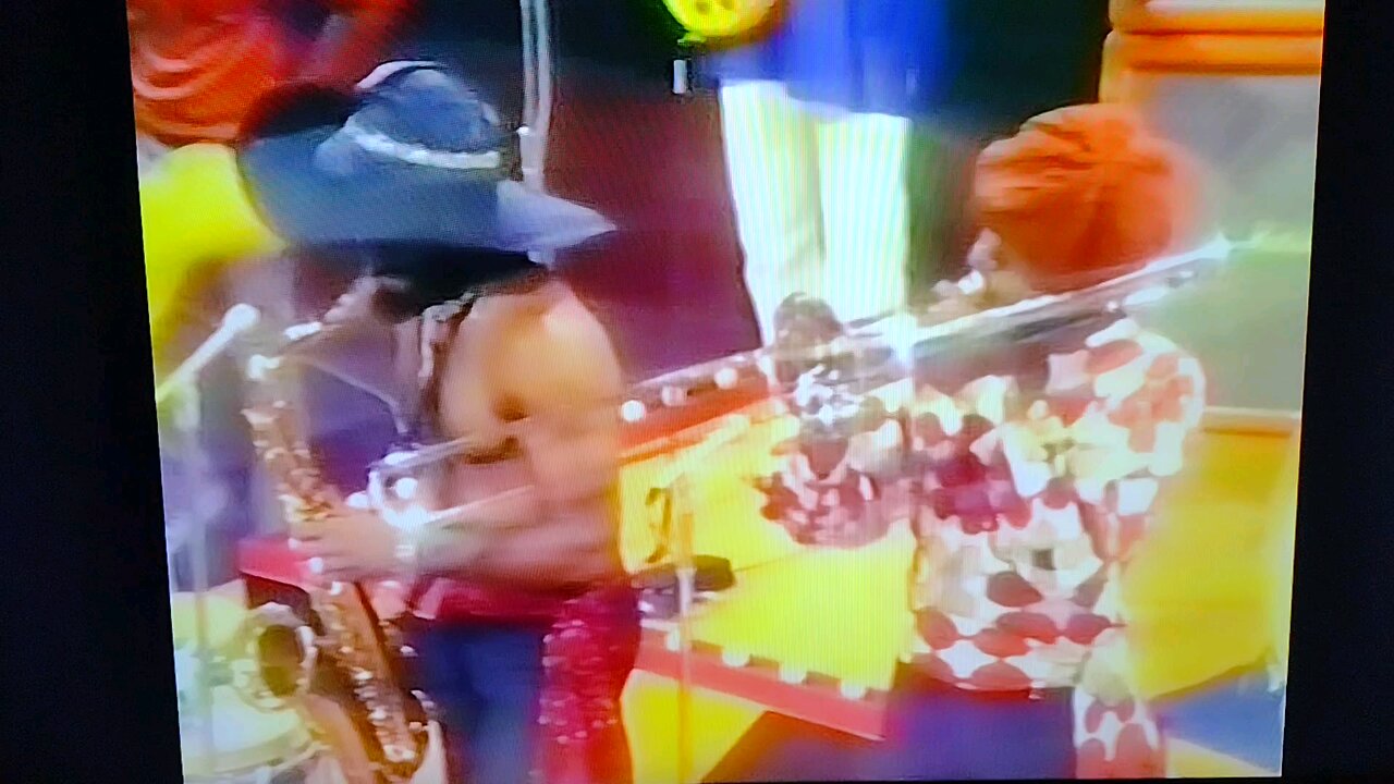 Mandrill 1973 Get It All Live (Soul Train)