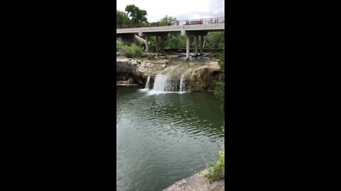 Waterfall Tonkawa Falls Park Crawford TX short