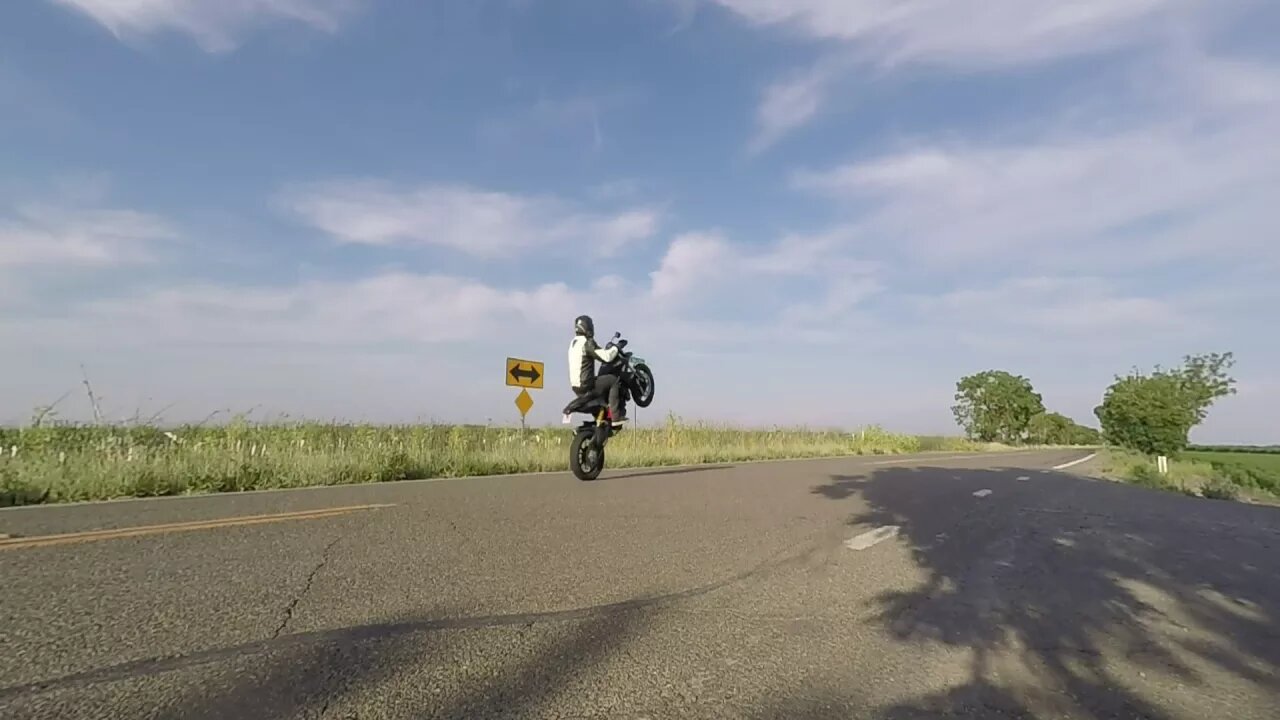 HyperHavoc Wheelie Vid