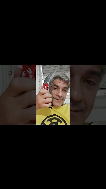 3 indivíduos de bicicleta tentaram me cercar na minha rua