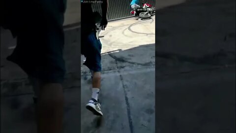 With 1 arm bro 😮😳😳 #shorts #viral #music #viralshorts #youtubeshorts #saintpee