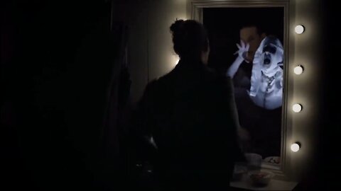 THE CONJURING 2 - SCARIEST TWO-WAY MIRROR PRANK EVER