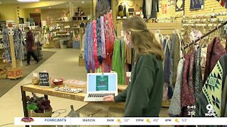 High school senior builds website to help local nonprofit