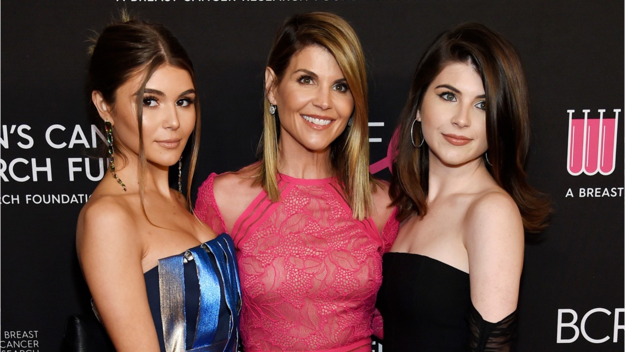 Lori Loughlin's Daughter Didn't Even Go To Class In HS!