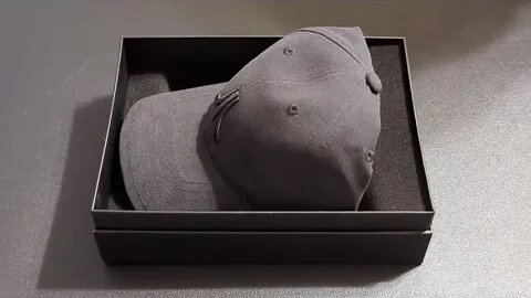 Unboxing: Atari Speaker Hat