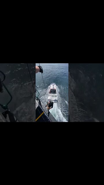 Los Angeles Sheriff’s Department Air Rescue 5 with #LASD SEB Tactical Medics...