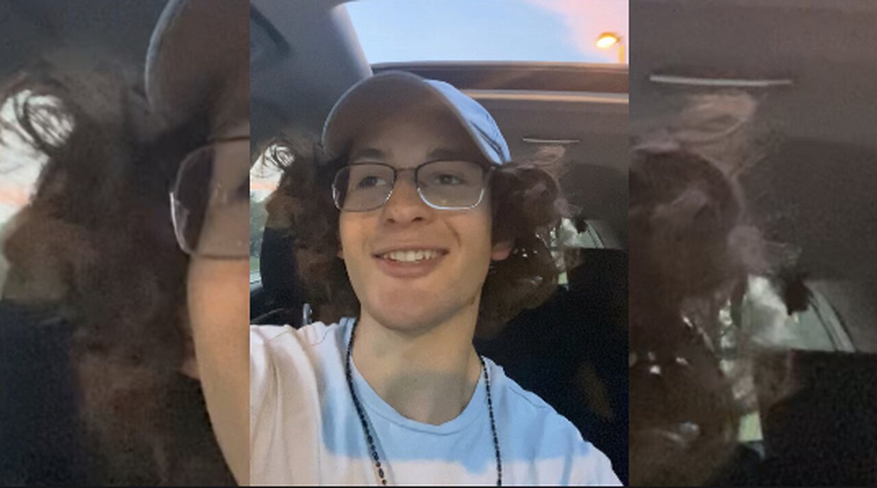 𝒷ℴ𝒶𝓉 𝒸𝓁𝓊𝒷 𝒹ℴ𝒸𝓀 𝒽𝒶𝓃𝒹 ~ 𝒹𝒶𝓎 1
