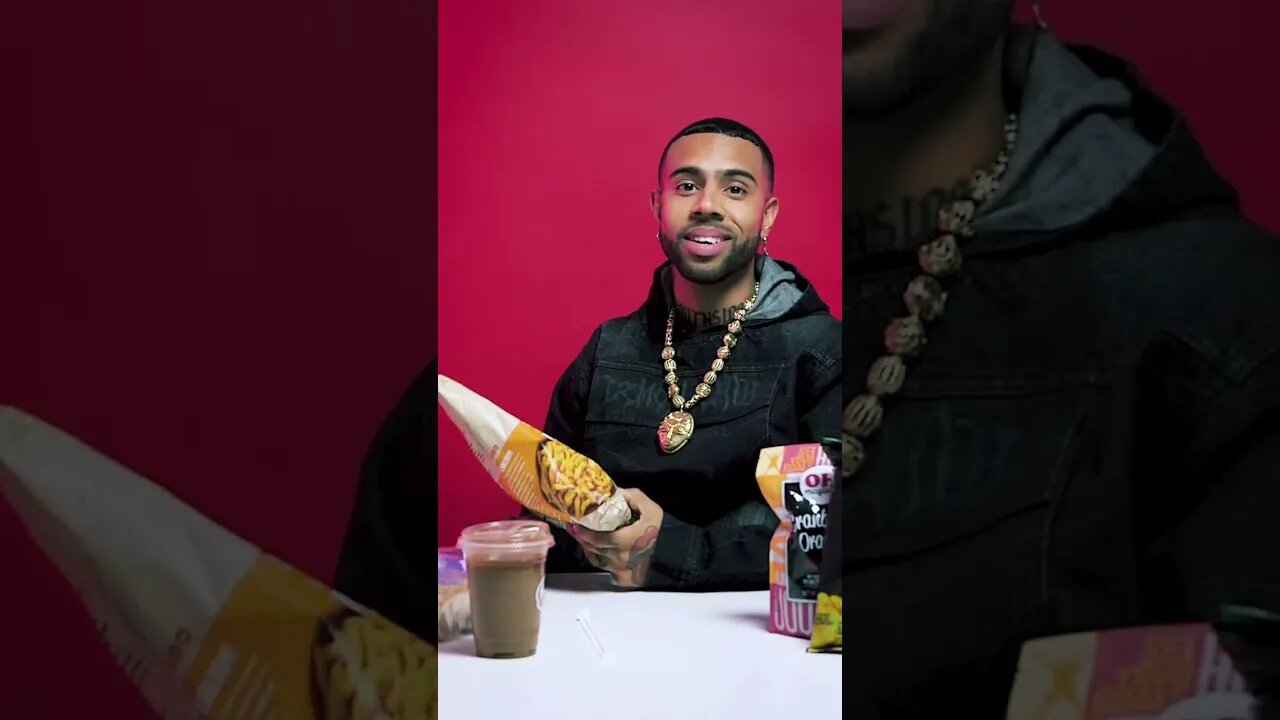 VIC MENSA eats SNACKS !