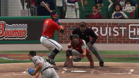 MLB The Show 21 3-run HR (13)