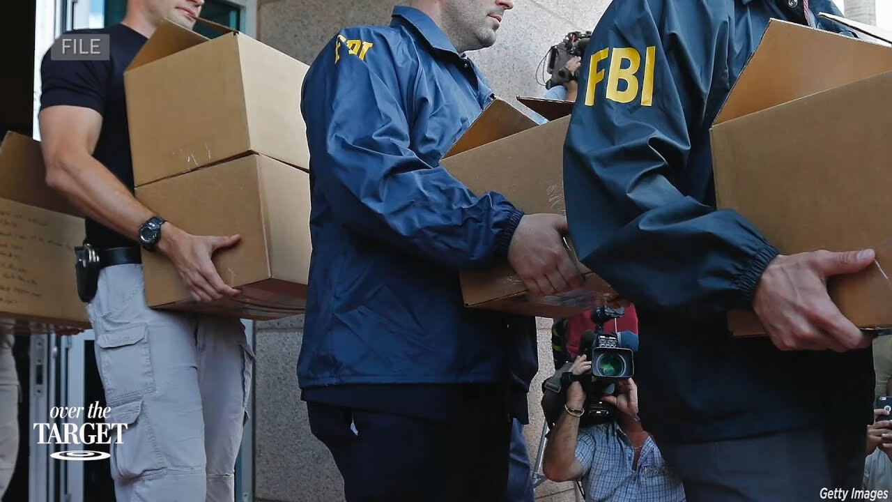 Come e perché l’FBI si è trasformata da polizia federale in polizia politica in stile sovietico