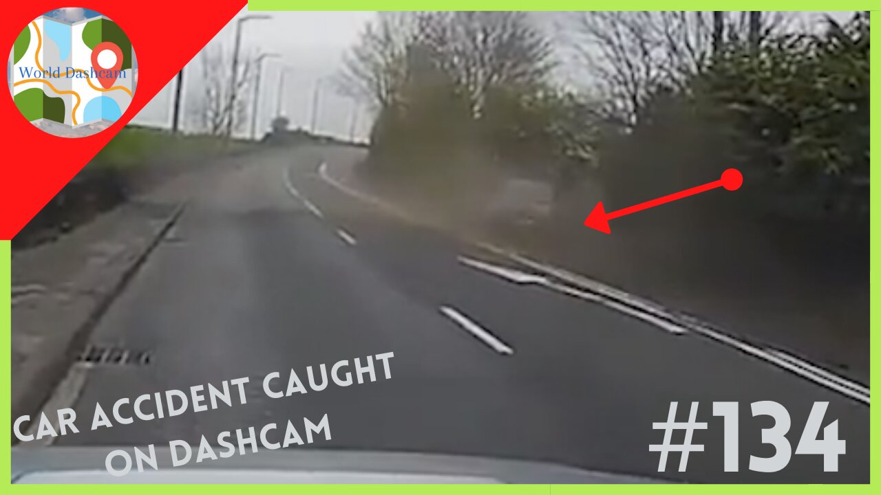 Uk Car Accident Leaves Smoking Covering The Air - Dashcam Clip Of The Day #134