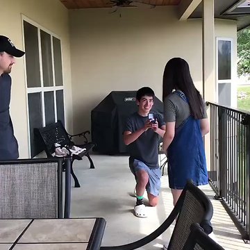 Dad falls for surprise proposal April fool's prank