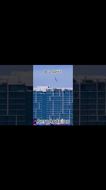 Watch Huge B2 Spirit Flying Over People in Florida #Aviation #Fly #AeroArduino