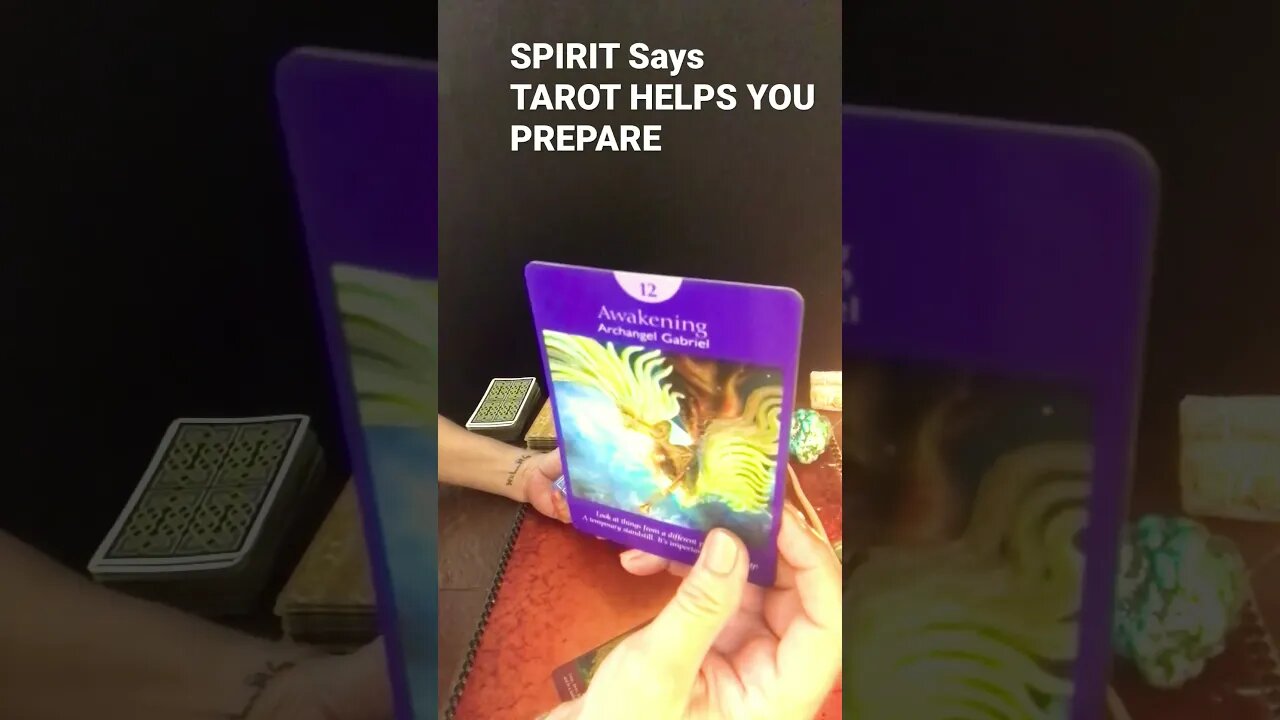 WHY USE THE TAROT CARDS?? SPIRIT AND TAROT ANSWER THE QUESTION 🪄☝🏻🦄🎇RIDE THE FREQUENCY WAVES