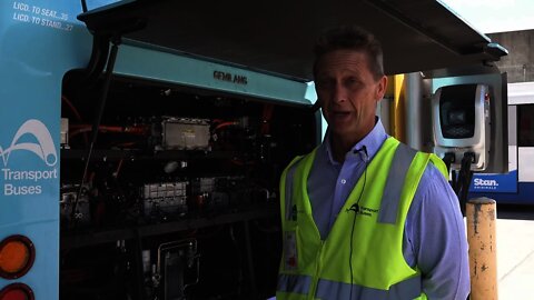 EEVblog #1339 - Looking at an Electric Bus!