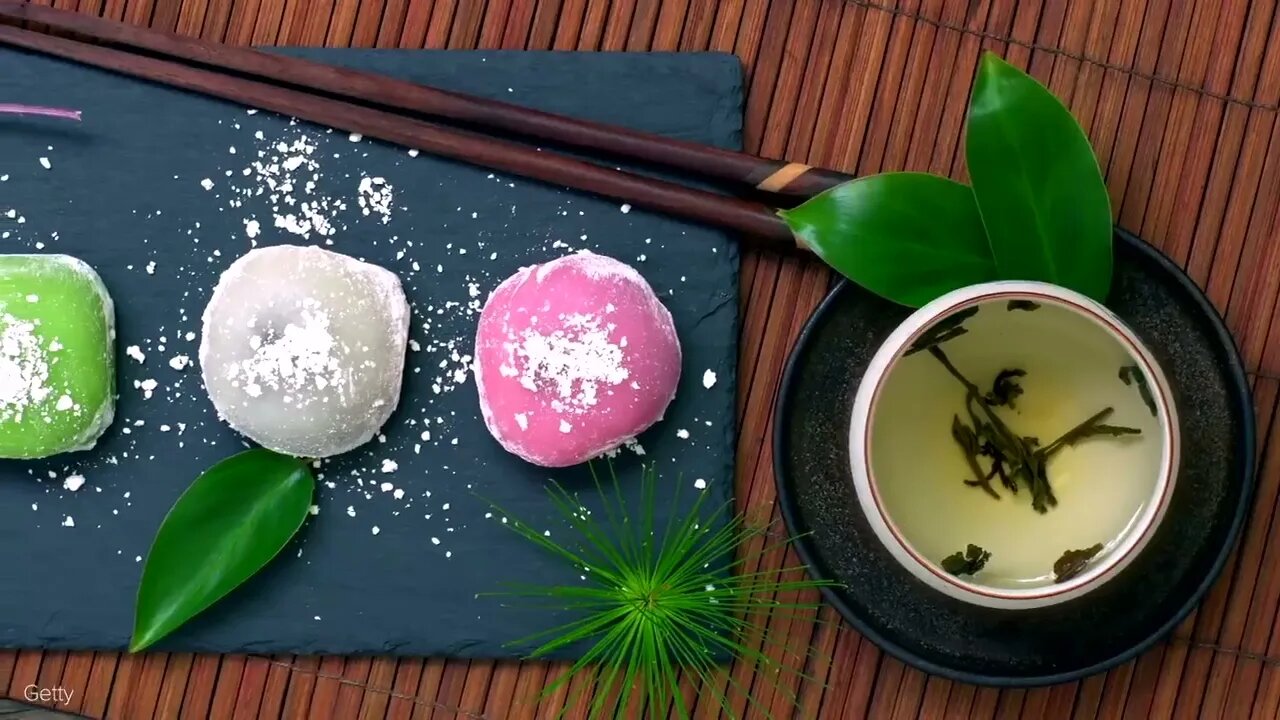 How This 116-Year-Old Shop In Little Tokyo Makes Mochi