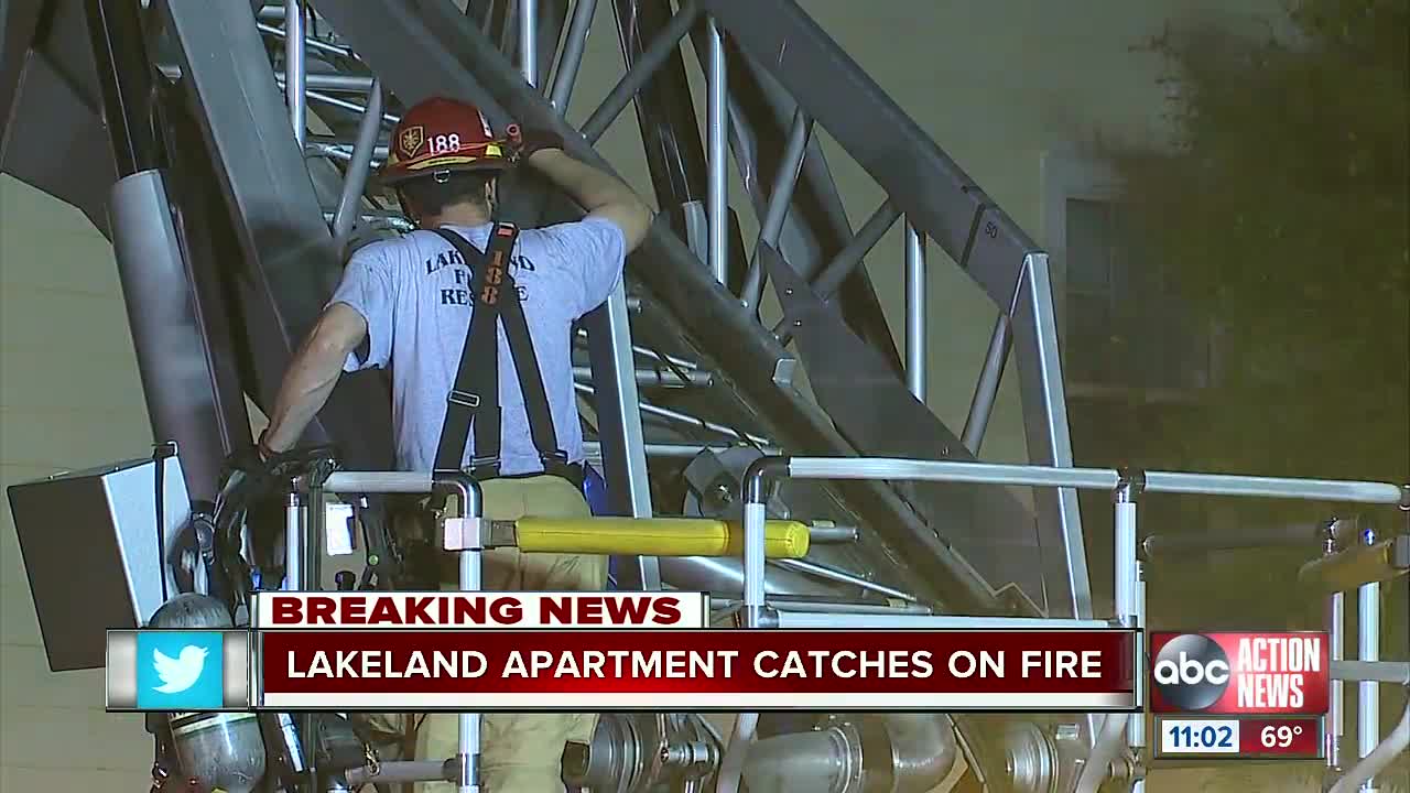 Lakeland apartment catches fire