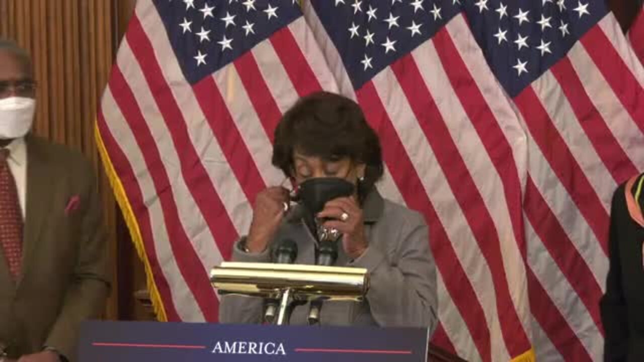 There Must Be Something In The Water: 'This Is The Kind Of Leadership That Makes America Great': Maxine Waters Praises Speaker Pelosi
