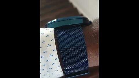 vintage circular big face blue quartz watch mother of pearl dial with blue mesh bracelet