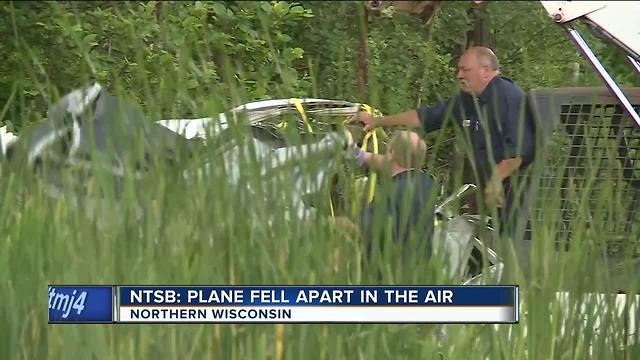 Small airplane fell apart in the air in Wisconsin, killing 6