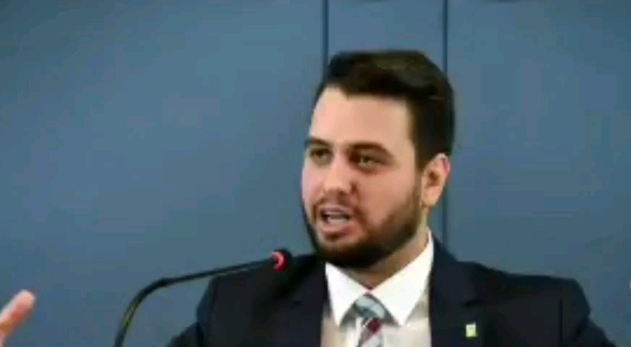 EUA dizem a Moraes que não darão informações de Filipe Martins por ofício...