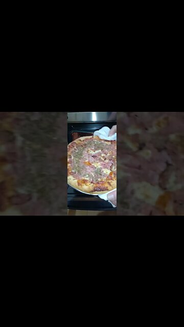 pizza, bolos, pães, massas