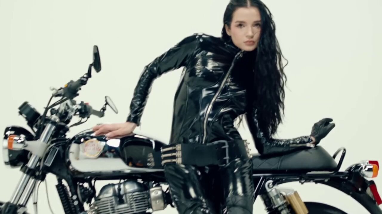 #Motorbike, #Music, #Video, #blonde, #teen, #idol, #bimbo,