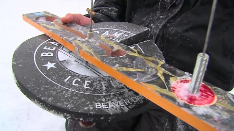 MidWest Outdoors TV Show #1557 - Devils Lake Tip-up pike