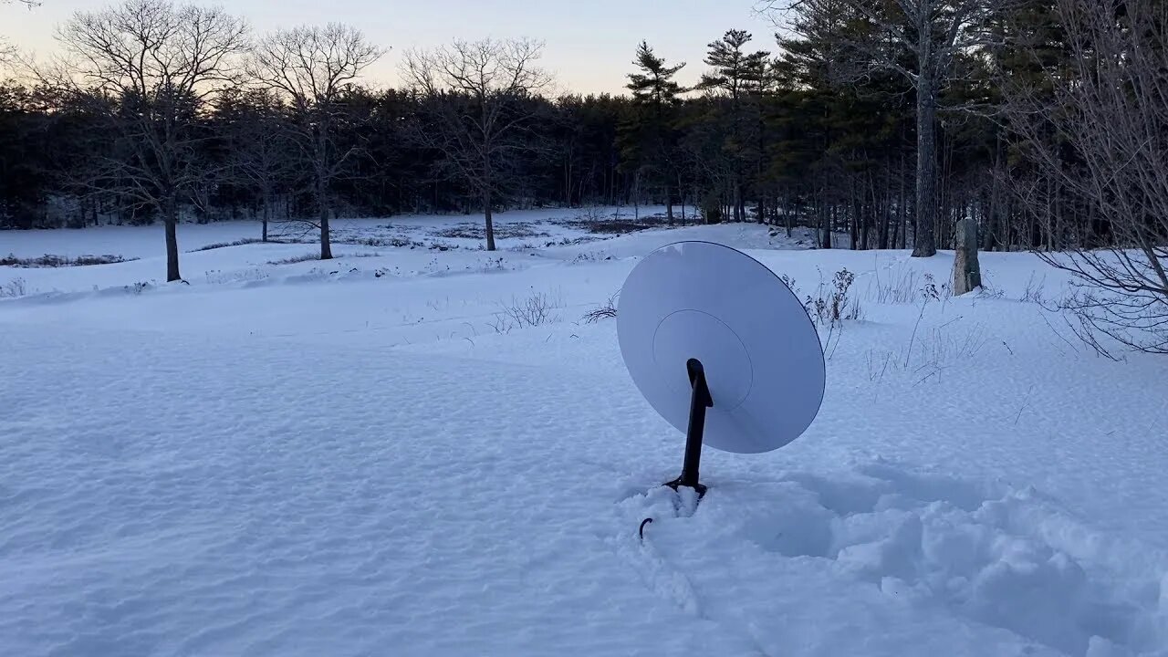Dangerous and scary Starlink install in Green Valley, ON. Canada !!! ooooh what happens???