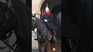 Female guard make way #thekingsguard